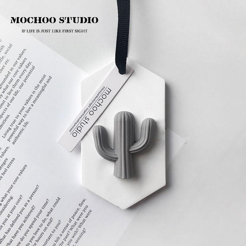 Car Perfume Car Pendant Ornaments Car Interior Ornaments Scandinavian Ins Gift Diffuse Plaster Aromatherapy Gift Gray Cactus
Car Perfume Car Pendant Ornaments Car Interior Ornaments Scandinavian Ins Gift Diffuse Plaster Aromatherapy Gift Gray Cactus