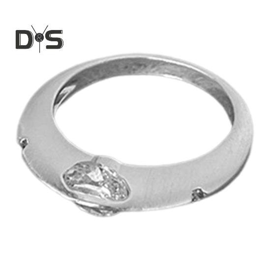 Кольцо-спиннер «Планета беспокойства» в форме планеты с кубическим цирконием, металлическая гладкая поверхность, космическая тема, вращающееся центральное украшение на палец 1pc