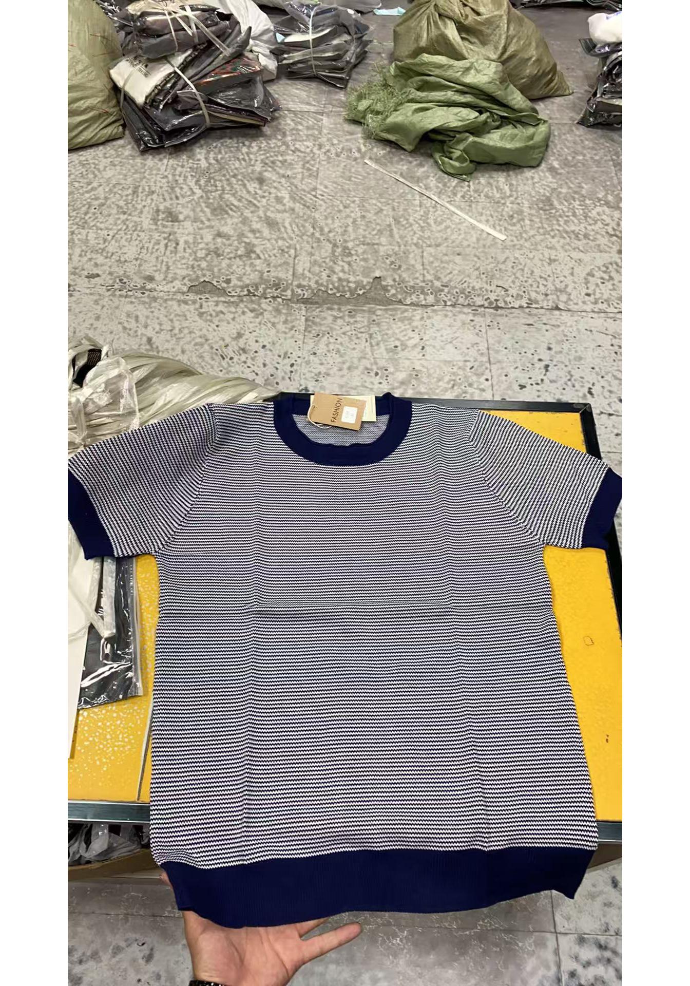 Men s Summer Ice Silk Lyocell Color Block Stripe Knit T-Shirt XXL темно-синий
Men s Summer Ice Silk Lyocell Color Block Stripe Knit T-Shirt XXL темно-синий