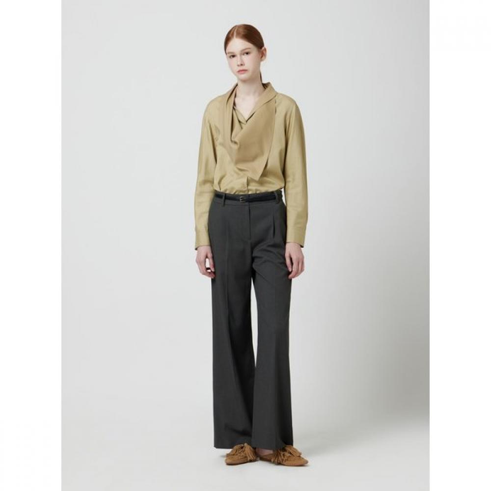 Cc Collect Scarf Neck Blouse C253msc007 light khaki/66
Cc Collect Scarf Neck Blouse C253msc007 light khaki/66