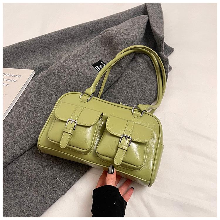 Vintage Boston Oil Wax Leather Pillow Bag Women 2025 New Commuter Bowling Bag Handbag Shoulder Bag 27.5*8*16 зелёный
Vintage Boston Oil Wax Leather Pillow Bag Women 2025 New Commuter Bowling Bag Handbag Shoulder Bag 27.5*8*16 зелёный