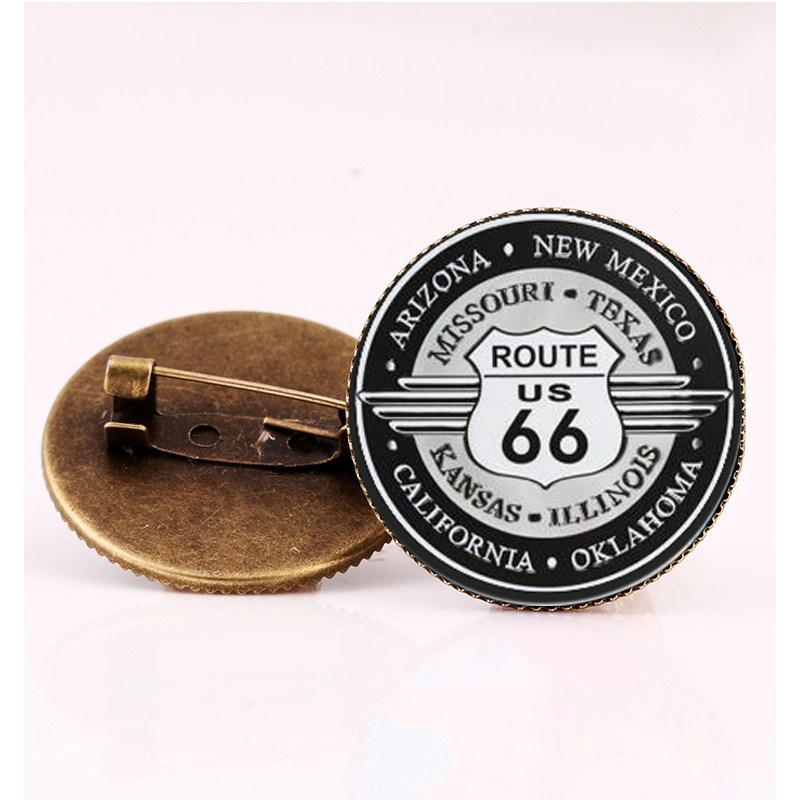 Classic USA High Way ROUTE 66 Brooch Pin Vintage Round Motorcycle Glass Brooches For Men Women
Classic USA High Way ROUTE 66 Brooch Pin Vintage Round Motorcycle Glass Brooches For Men Women