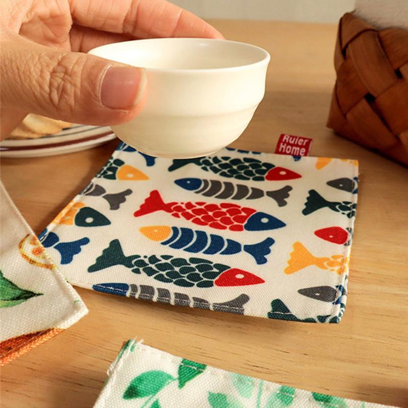 1Pc 11x11cm Flower Printed Waterproof Oil-proof Cup Pad Double-layer Square Table Mat Heat Insulation Pad 11x11cm
1Pc 11x11cm Flower Printed Waterproof Oil-proof Cup Pad Double-layer Square Table Mat Heat Insulation Pad 11x11cm