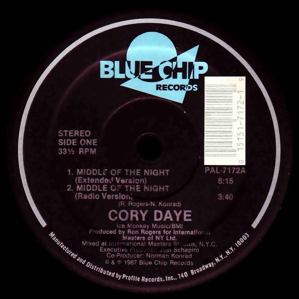 12inch Record CORY DAYE - Middle Of The Night PAL7172 Blue Chip Recor 1987 US Dance & Electronica Used
12inch Record CORY DAYE - Middle Of The Night PAL7172 Blue Chip Recor 1987 US Dance & Electronica Used
