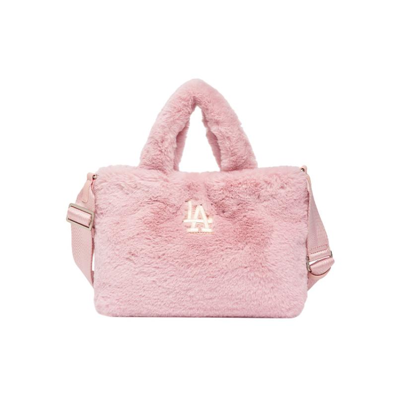 MLB Plush Fleece Tote Bag, Shopping Bag, Shoulder Bag, Crossbody Bag, Handbag Regular Women s Pink Casual 3AORS052607PKL рожевий
MLB Plush Fleece Tote Bag, Shopping Bag, Shoulder Bag, Crossbody Bag, Handbag Regular Women s Pink Casual 3AORS052607PKL рожевий