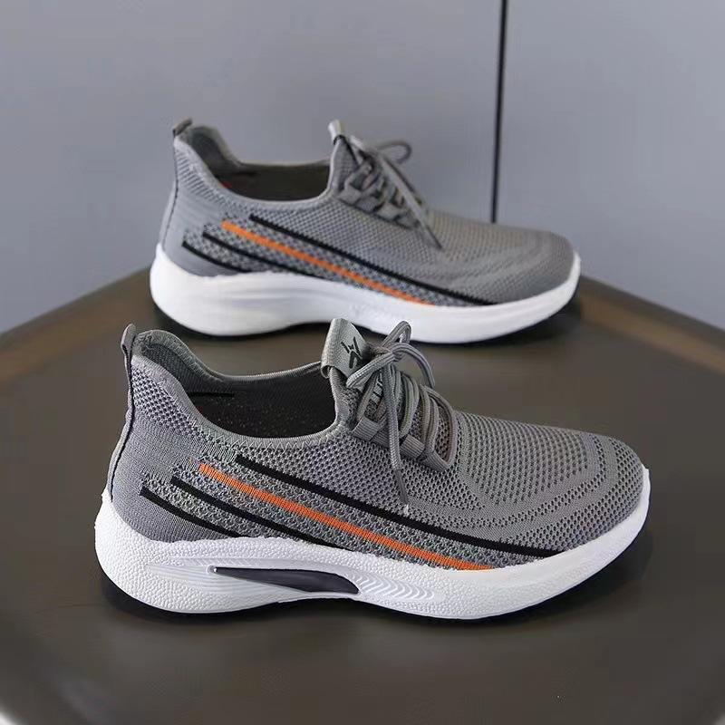 Spring, summer and autumn fly-woven mesh breathable casual running sports shoes fashion non-slip student shoes 39
Spring, summer and autumn fly-woven mesh breathable casual running sports shoes fashion non-slip student shoes 39