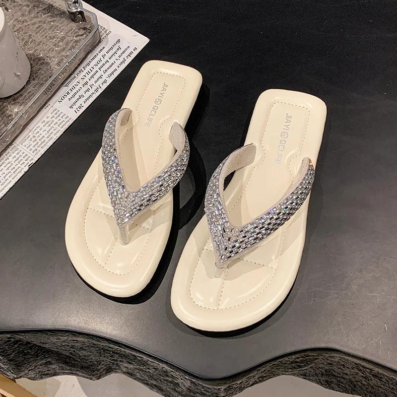 Fashion Luxury Summer Women s Flip Flops with Rhinestone Decoration Sandals, Flat Bottomed Lightweight and Comfortable Slippers 35
Fashion Luxury Summer Women s Flip Flops with Rhinestone Decoration Sandals, Flat Bottomed Lightweight and Comfortable Slippers 35