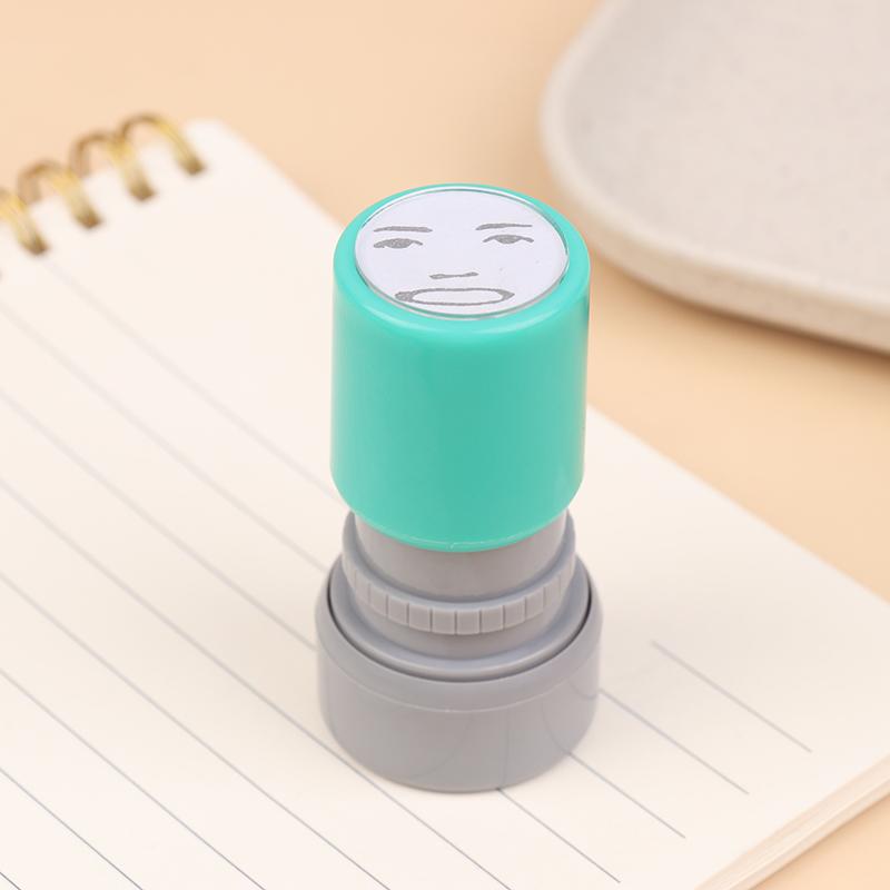 Веселые Мультяшные Персонажи Выражения Позитивные Печати Нажимного Типа Штампы для Планировщика Kpop Аниме Экшн Чернильный Штамп Подарок для Поклонников
Веселые Мультяшные Персонажи Выражения Позитивные Печати Нажимного Типа Штампы для Планировщика Kpop Аниме Экшн Чернильный Штамп Подарок для Поклонников