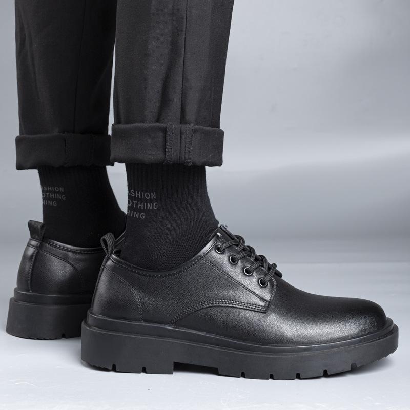 Leather shoes men s 2025 new casual single shoes men s leather comfortable business dress leather shoes men s tooling velvet cotton shoes 38
Leather shoes men s 2025 new casual single shoes men s leather comfortable business dress leather shoes men s tooling velvet cotton shoes 38