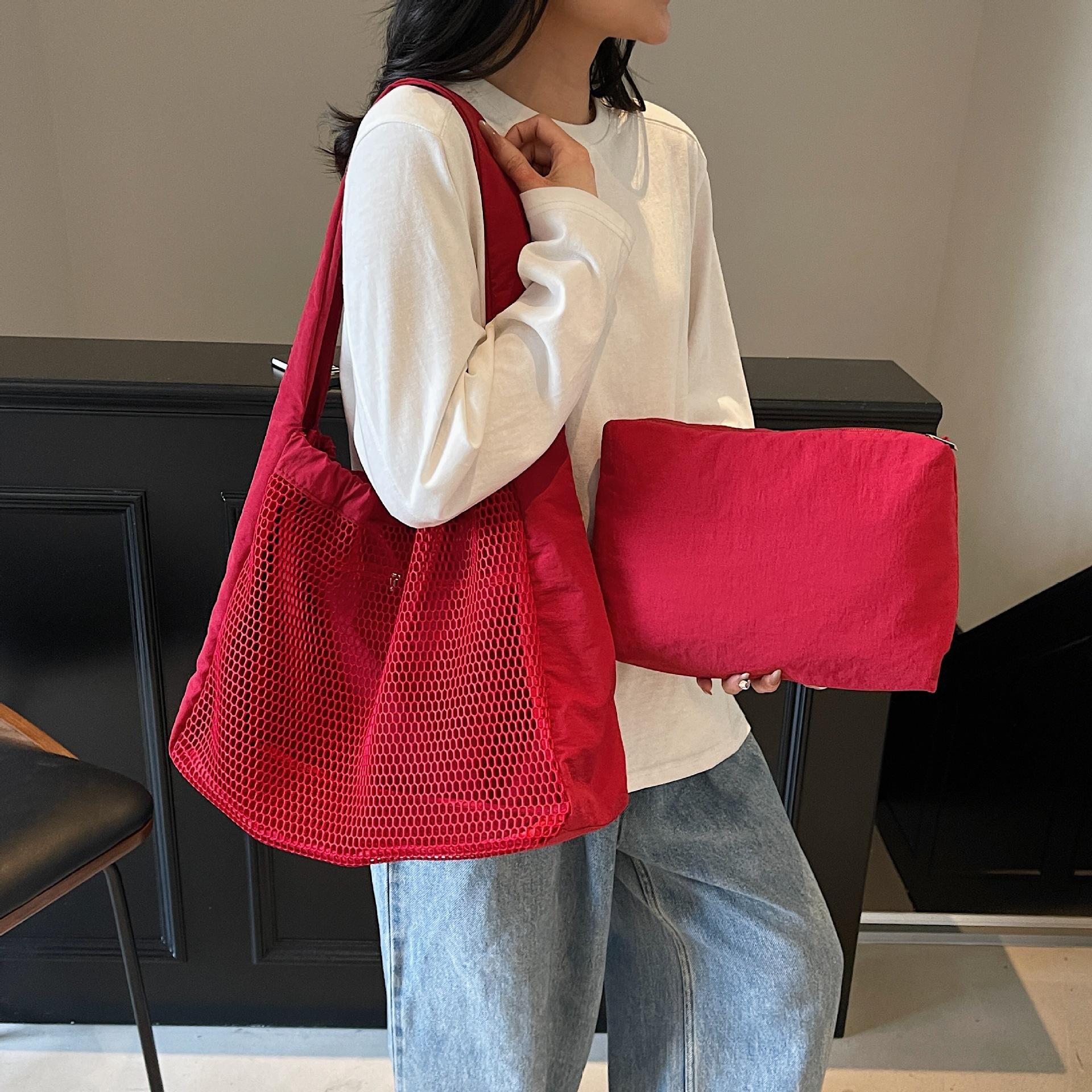 Mesh hollow bag women s bag 2025 new flow fashion mesh women s shoulder bag lightweight underarm bag
Mesh hollow bag women s bag 2025 new flow fashion mesh women s shoulder bag lightweight underarm bag
