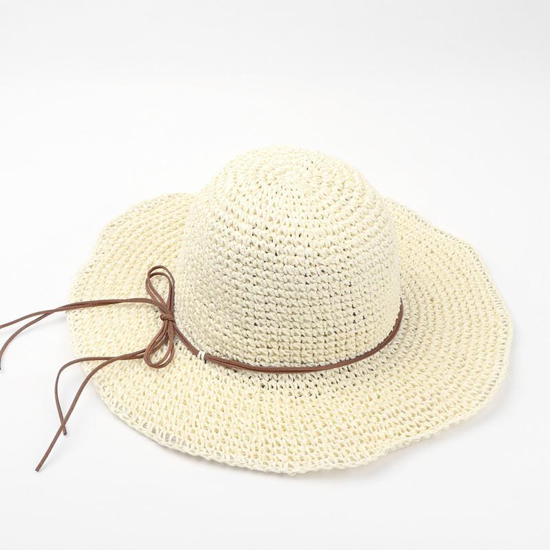Summer Straw Hat With Wide Brim And Breathable Design For Beach And Travel слонова кістка
Summer Straw Hat With Wide Brim And Breathable Design For Beach And Travel слонова кістка