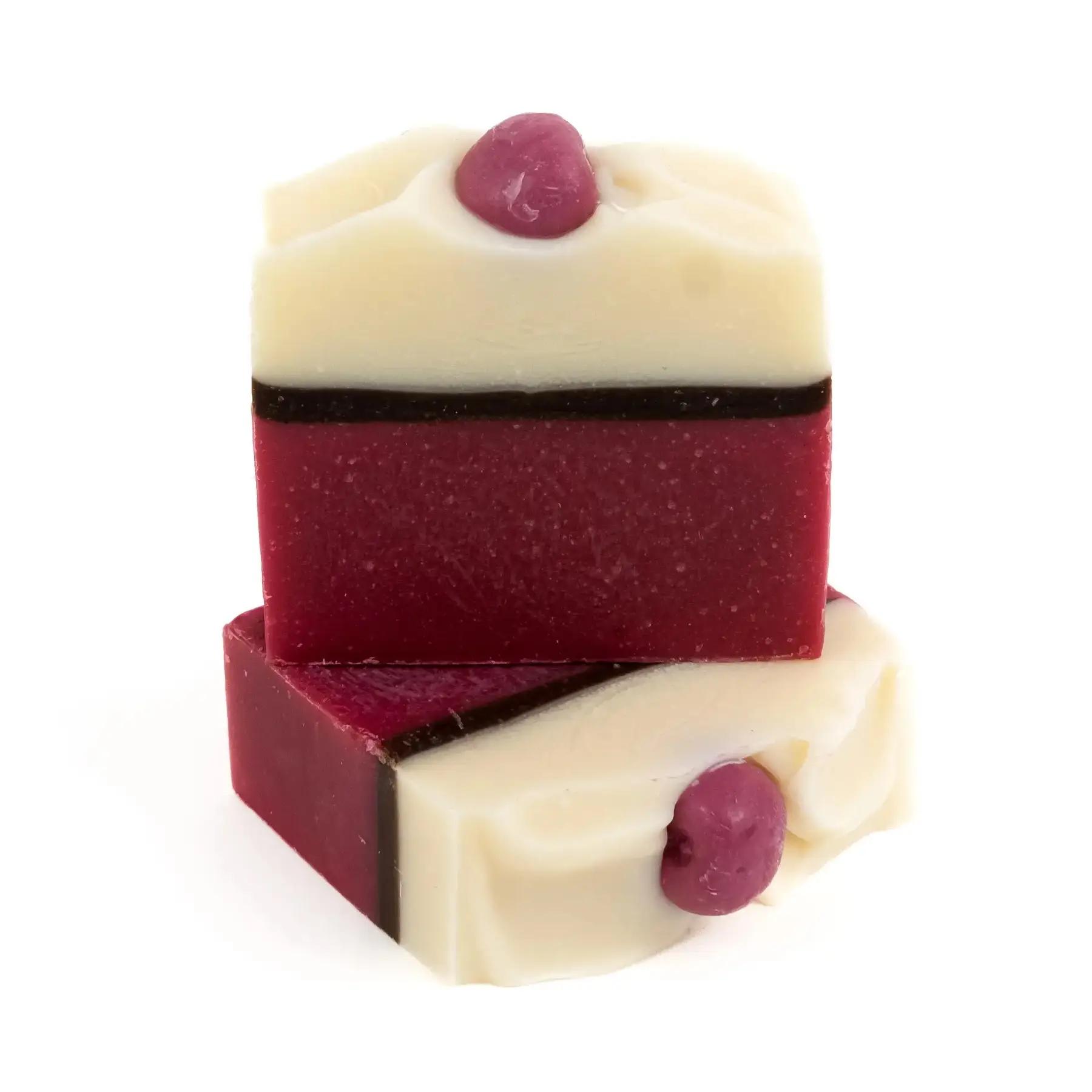 Мило Вишня у шоколаді Dushka 100 г
Мило Вишня у шоколаді Dushka 100 г