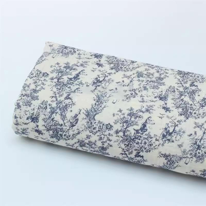 100*135cm Broken flowers monolayer Gauze 100% Cotton Fabric For Baby Clothes / Sleepwear / Shirts / Skirt tecido luxo 50cm x 135cm
100*135cm Broken flowers monolayer Gauze 100% Cotton Fabric For Baby Clothes / Sleepwear / Shirts / Skirt tecido luxo 50cm x 135cm
