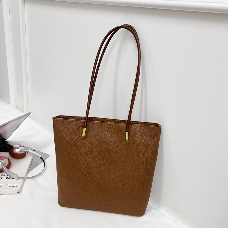 Women s Trendy Large Capacity 2025 Shoulder Bag - Versatile Casual Bucket Bag One Size коричневый
Women s Trendy Large Capacity 2025 Shoulder Bag - Versatile Casual Bucket Bag One Size коричневый