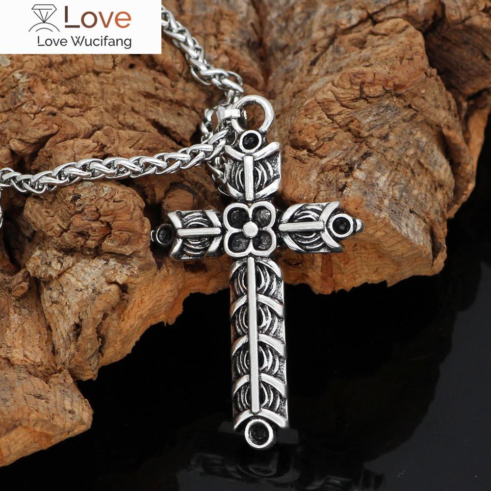 Fashion Jewelry Hip -Hop Domineering Men Chain ,Punk Retro Accessories Personality Cross Flower Pendant Necklace For Men
Fashion Jewelry Hip -Hop Domineering Men Chain ,Punk Retro Accessories Personality Cross Flower Pendant Necklace For Men