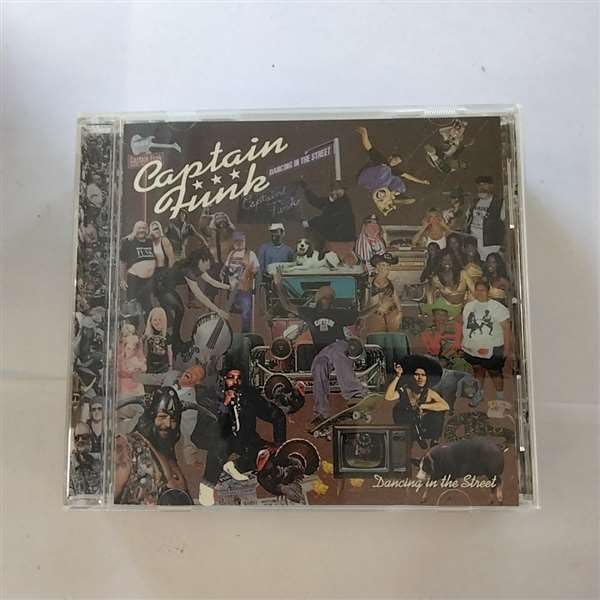 CD CAPTAIN FUNK (TATSUYA OE) - Dancing in the street MKCS1024PROMO Sublime Records 1999 Japan ObiDance & Electronica Used
CD CAPTAIN FUNK (TATSUYA OE) - Dancing in the street MKCS1024PROMO Sublime Records 1999 Japan ObiDance & Electronica Used