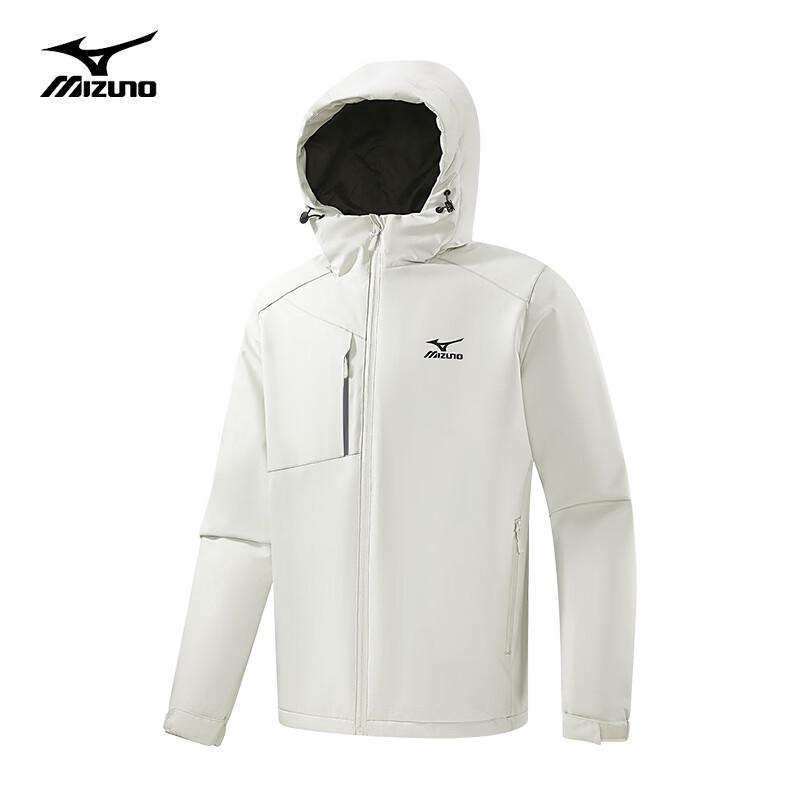 Mizuno Men s Hooded Outdoor Jacket L
Mizuno Men s Hooded Outdoor Jacket L