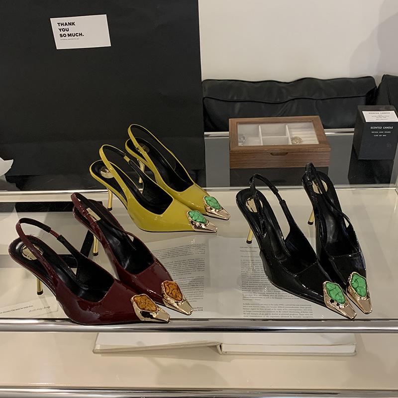 2025 весна и осень новая мода универсальный стиль острый носок высокие каблуки модные легкая роскошь драгоценный камень декоративные сумка голова сандалии 40 лимонно-желтый
2025 весна и осень новая мода универсальный стиль острый носок высокие каблуки модные легкая роскошь драгоценный камень декоративные сумка голова сандалии 40 лимонно-желтый