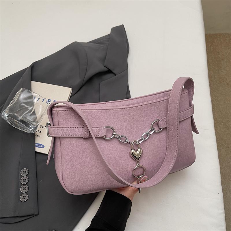New Ladies Underarm Bag Simple Square Mini Shoulder Bag for Commuting Chain Decoration Fashionable Women s Handbag
New Ladies Underarm Bag Simple Square Mini Shoulder Bag for Commuting Chain Decoration Fashionable Women s Handbag