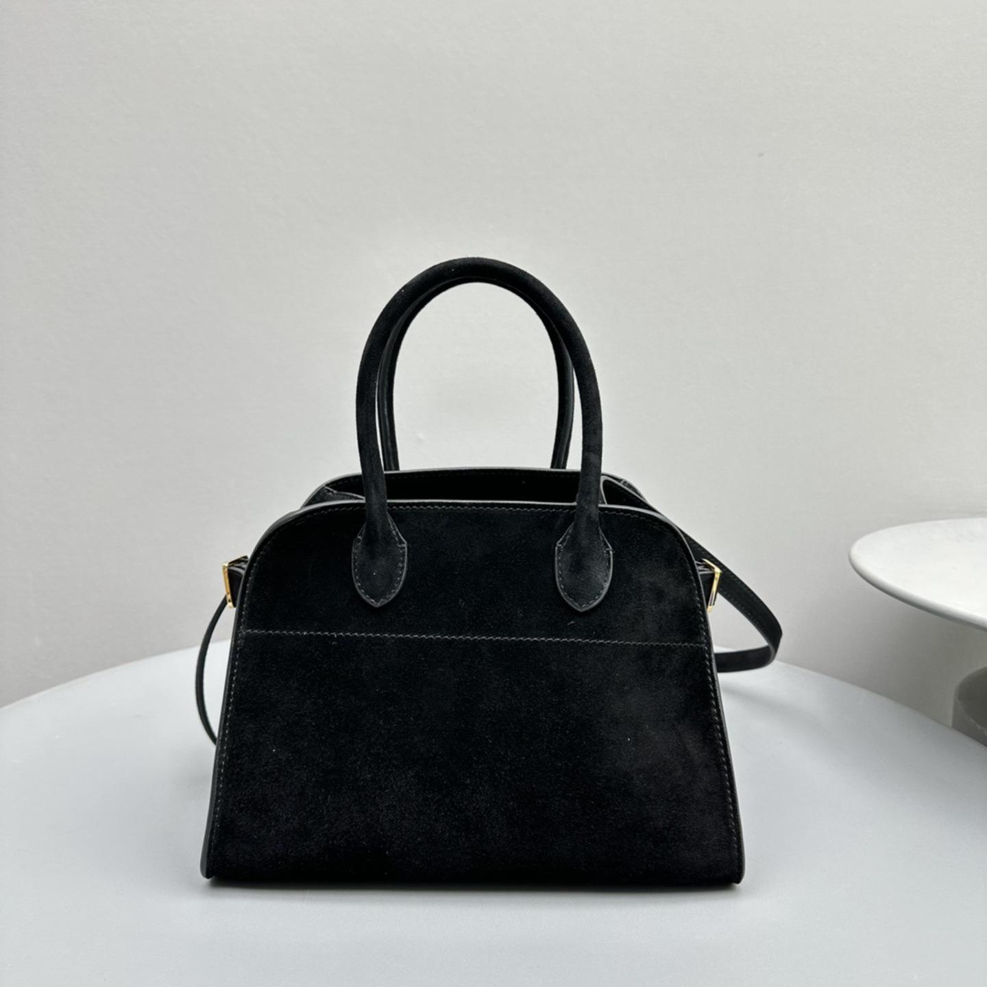 TR Margaux 10 inch small tote bag color nubuck suede tote bag simple fashion crossbody bag for women 26*17.5*21cm letter
TR Margaux 10 inch small tote bag color nubuck suede tote bag simple fashion crossbody bag for women 26*17.5*21cm letter
