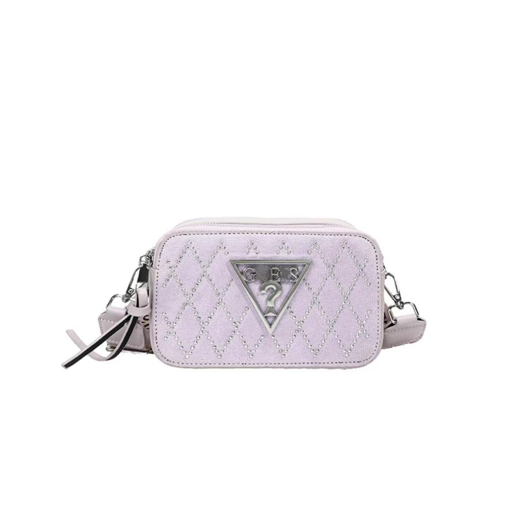 Versatile Diamond Quilted Camera Shoulder Bag: Minimalist High-End Fashion for Women
Versatile Diamond Quilted Camera Shoulder Bag: Minimalist High-End Fashion for Women
