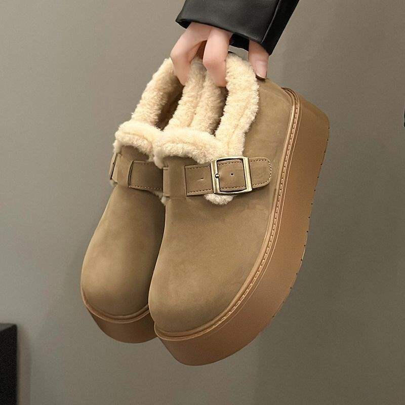 Thick-soled snow boots women s 2025 winter new soft-soled piled thickened fluffy warm Birkenstocks cotton shoes bread shoes 40
Thick-soled snow boots women s 2025 winter new soft-soled piled thickened fluffy warm Birkenstocks cotton shoes bread shoes 40