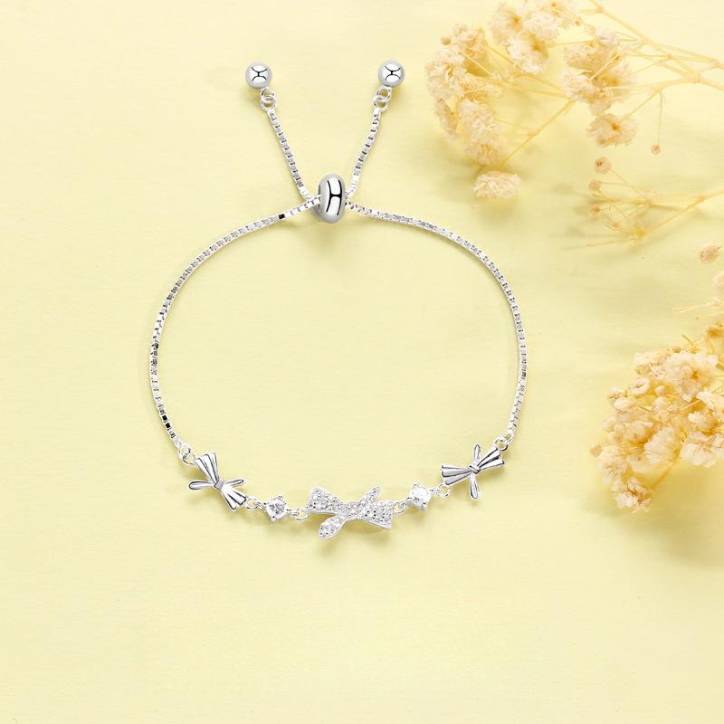 Korean Niche Bow Bracelet Women s High-end Korean Version of Light Luxury Ins Bracelet Versatile Korean Jewelry
Korean Niche Bow Bracelet Women s High-end Korean Version of Light Luxury Ins Bracelet Versatile Korean Jewelry