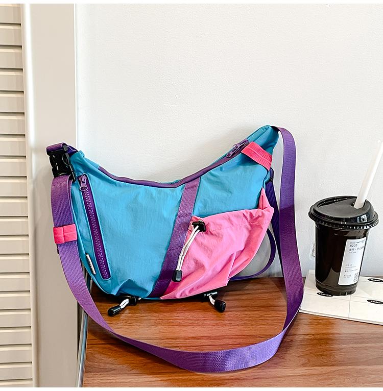 2025 New Casual Fashion Patchwork Nylon Hobos Shoulder Bags Zipper Personality Color Matching Super Cool Crossbody Women s Bags
2025 New Casual Fashion Patchwork Nylon Hobos Shoulder Bags Zipper Personality Color Matching Super Cool Crossbody Women s Bags