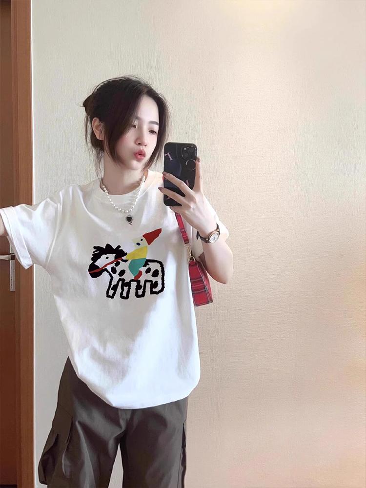Cartoon Graffiti Zebra Print Tshirt Women Summer 2025 New American Style Short Sleeves Causal Women Y2k Tops Clothing S
Cartoon Graffiti Zebra Print Tshirt Women Summer 2025 New American Style Short Sleeves Causal Women Y2k Tops Clothing S