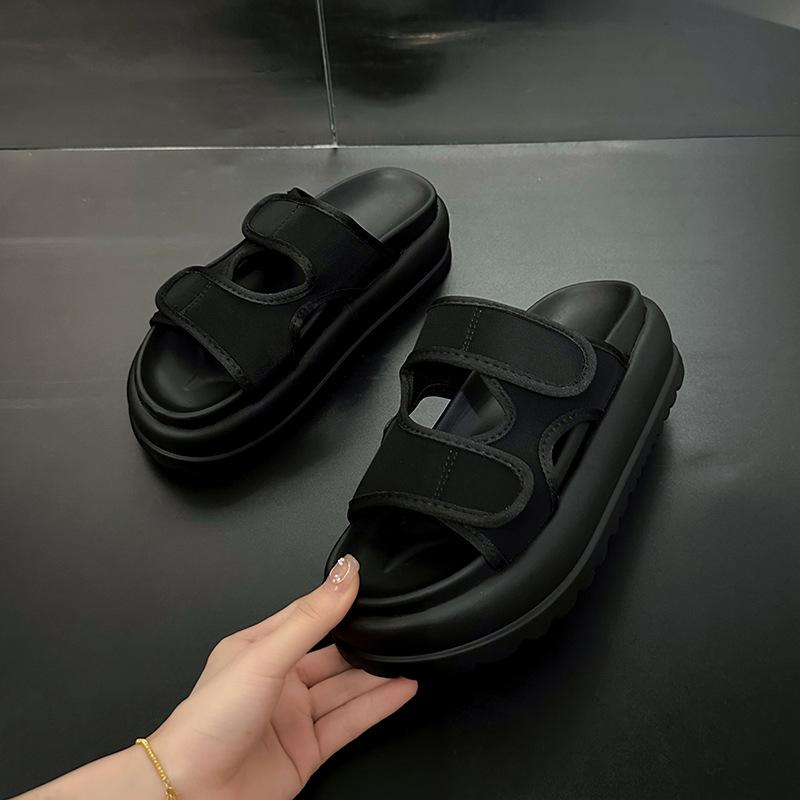 Fashion versatile casual Velcro beach sandals women s 2025 summer new one-character thick-soled Roman cool slippers 35
Fashion versatile casual Velcro beach sandals women s 2025 summer new one-character thick-soled Roman cool slippers 35