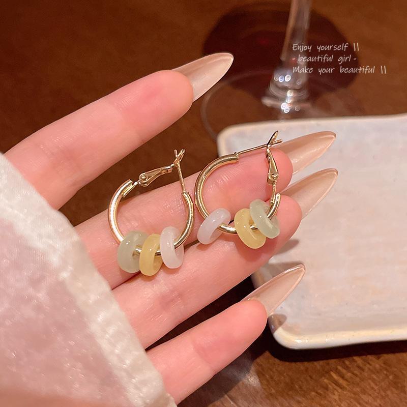 Dopamine Contrast Circle Earrings: Elegant Fairy-Inspired Light Luxury Niche Design A1798 золотий
Dopamine Contrast Circle Earrings: Elegant Fairy-Inspired Light Luxury Niche Design A1798 золотий