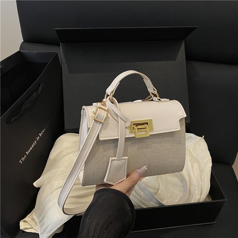 Splicing contrasting color handbag bag women s new high-value temperament women s bag niche design small square bag бежевый
Splicing contrasting color handbag bag women s new high-value temperament women s bag niche design small square bag бежевый