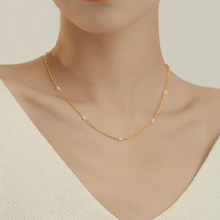 Luxurious Baby Freshwater Pearl Necklace - Trendy 2024 Clavicle Chain with Spacer Beads Rice Freshwater Pearl Spacer Bead Necklace 38+5cm
Luxurious Baby Freshwater Pearl Necklace - Trendy 2024 Clavicle Chain with Spacer Beads Rice Freshwater Pearl Spacer Bead Necklace 38+5cm