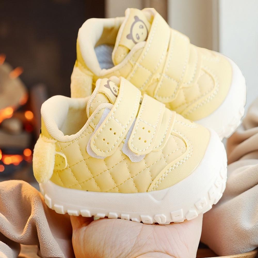 Toddler Soft Sole Non-Slip Cartoon Shoes for 1-2 Year Olds - New Spring & Autumn Collection Size 19 (Inner Length 13.5CM)
Toddler Soft Sole Non-Slip Cartoon Shoes for 1-2 Year Olds - New Spring & Autumn Collection Size 19 (Inner Length 13.5CM)