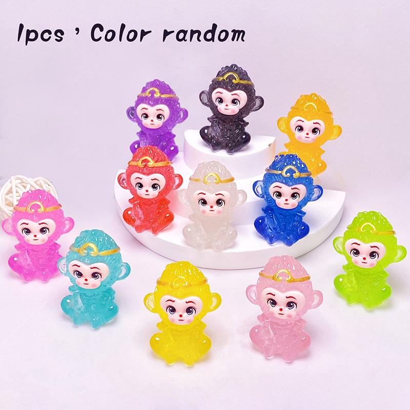 Автомобильные аксессуары Милый мультфильм Король обезьян Маленький орнамент Аниме Фигурка Украшения для салона автомобиля Миниатюрные фигурки Детские подарки
Автомобильные аксессуары Милый мультфильм Король обезьян Маленький орнамент Аниме Фигурка Украшения для салона автомобиля Миниатюрные фигурки Детские подарки