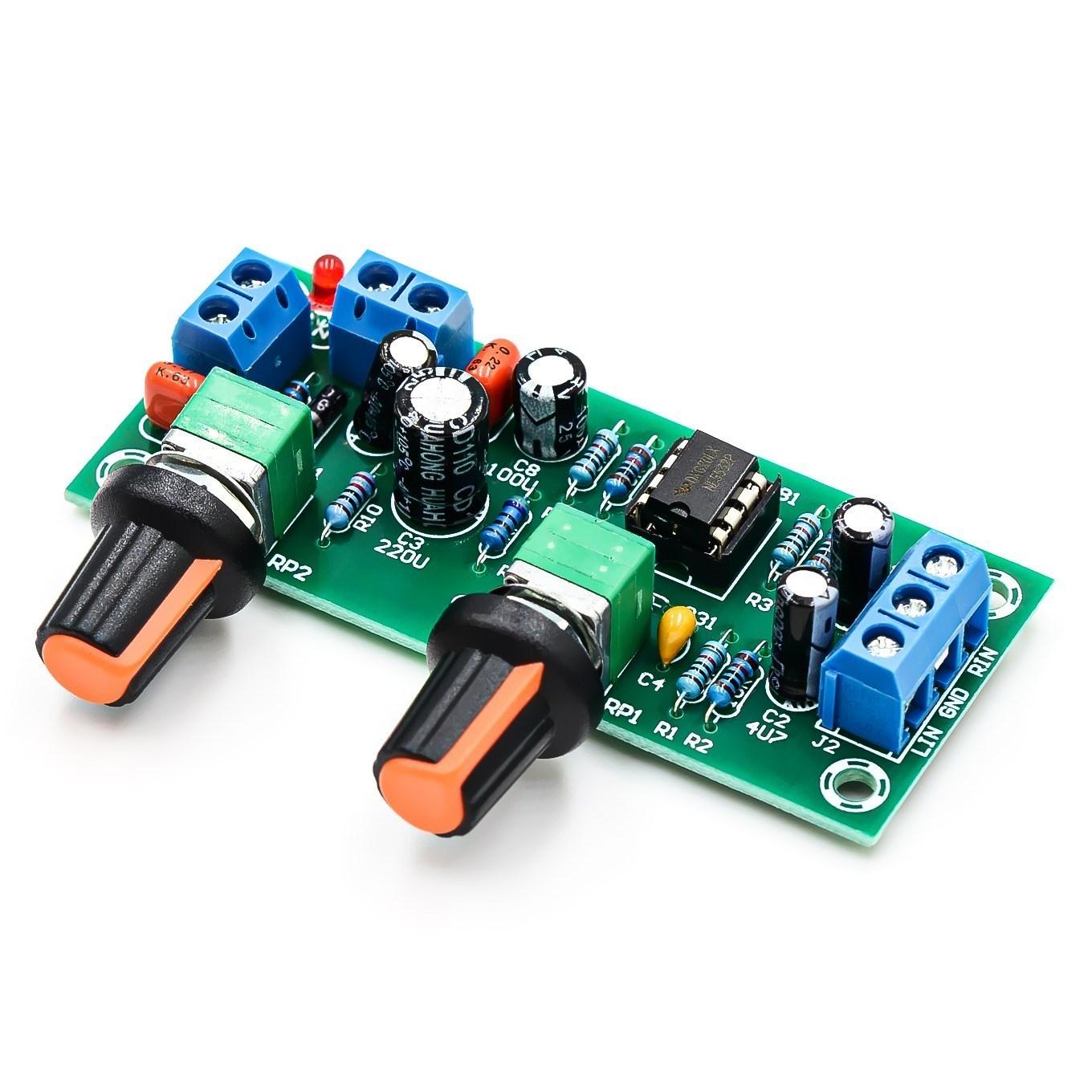 Single power 10-24V overweight subwoofer front stage plate low pass filter board front stage tone board front finished board
Single power 10-24V overweight subwoofer front stage plate low pass filter board front stage tone board front finished board