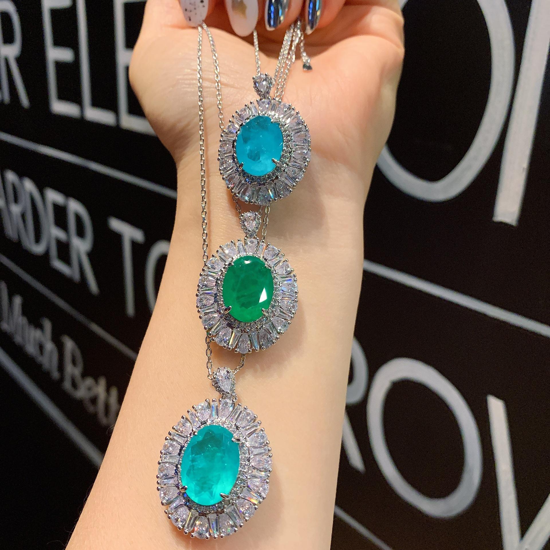 Ожерелье из искусственного изумруда Подвеска из искусственного параиба изумрудный
Ожерелье из искусственного изумруда Подвеска из искусственного параиба изумрудный