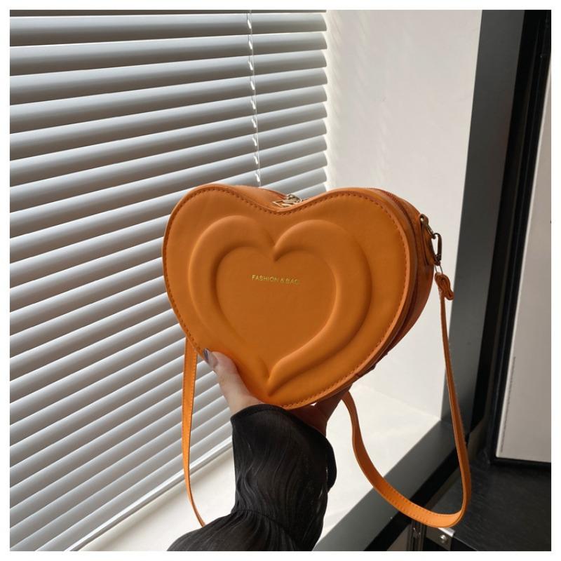 Retro autumn small bag women s new fashionable simple casual shoulder bag fashionable texture oblique span love bag помаранчевий
Retro autumn small bag women s new fashionable simple casual shoulder bag fashionable texture oblique span love bag помаранчевий