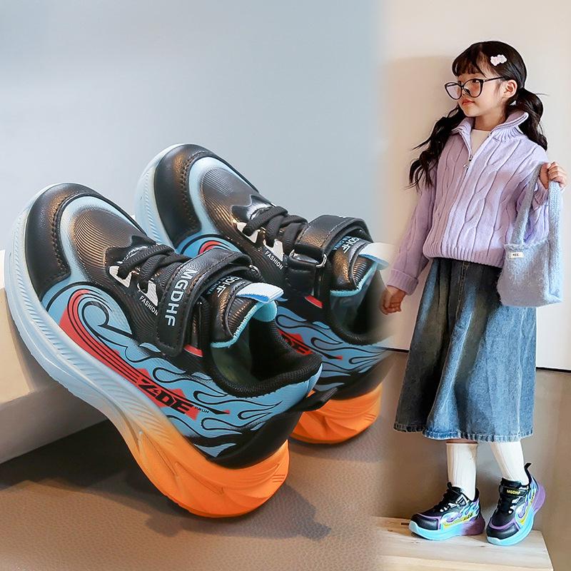 Kids 2025 Autumn/Winter Sports Shoes - Lightweight, Non-slip, Shock-absorbing for Boys and Girls Size 28, Inner Length 17.6 cm
Kids 2025 Autumn/Winter Sports Shoes - Lightweight, Non-slip, Shock-absorbing for Boys and Girls Size 28, Inner Length 17.6 cm
