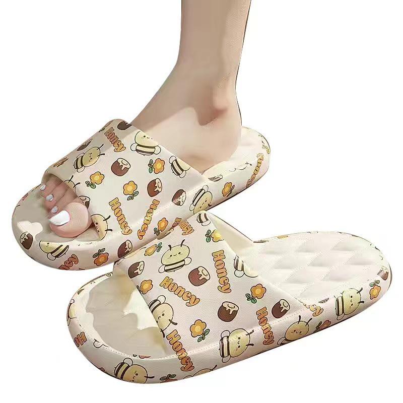 2024 Женские летние тапочки с нескользящей мягкой подошвой для дома и улицы 38-39 (runs small)