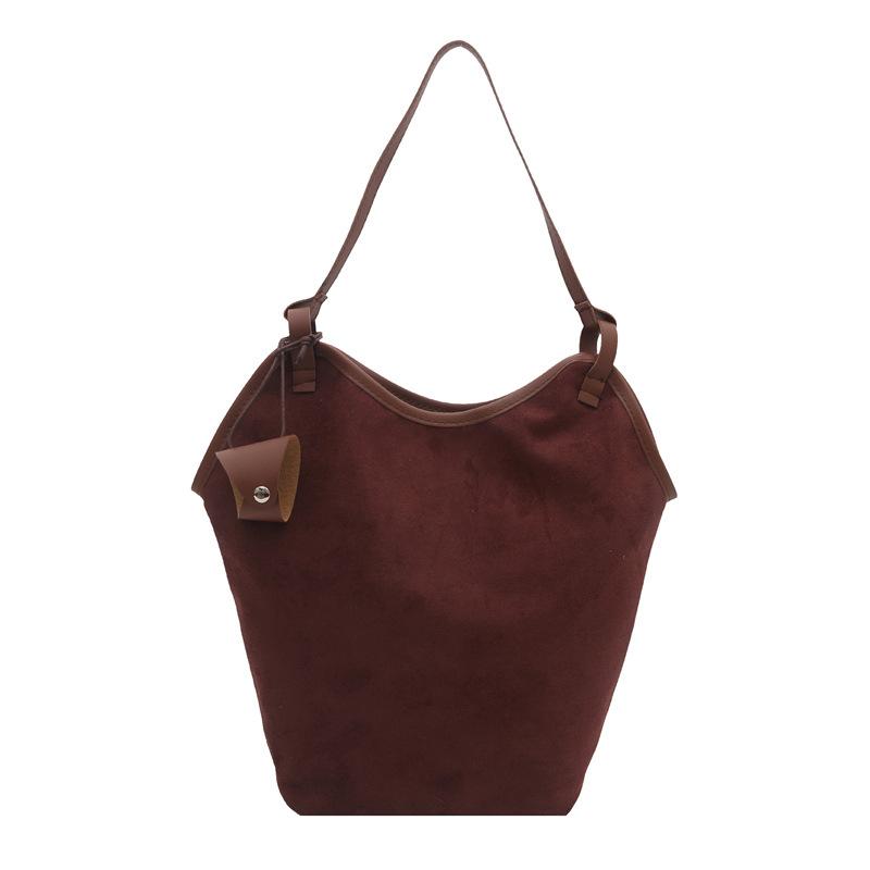 New Lazy Wind Suede Underarm Big Bag Women s Fashion Commuter Large Capacity Shoulder Tote Bag
New Lazy Wind Suede Underarm Big Bag Women s Fashion Commuter Large Capacity Shoulder Tote Bag