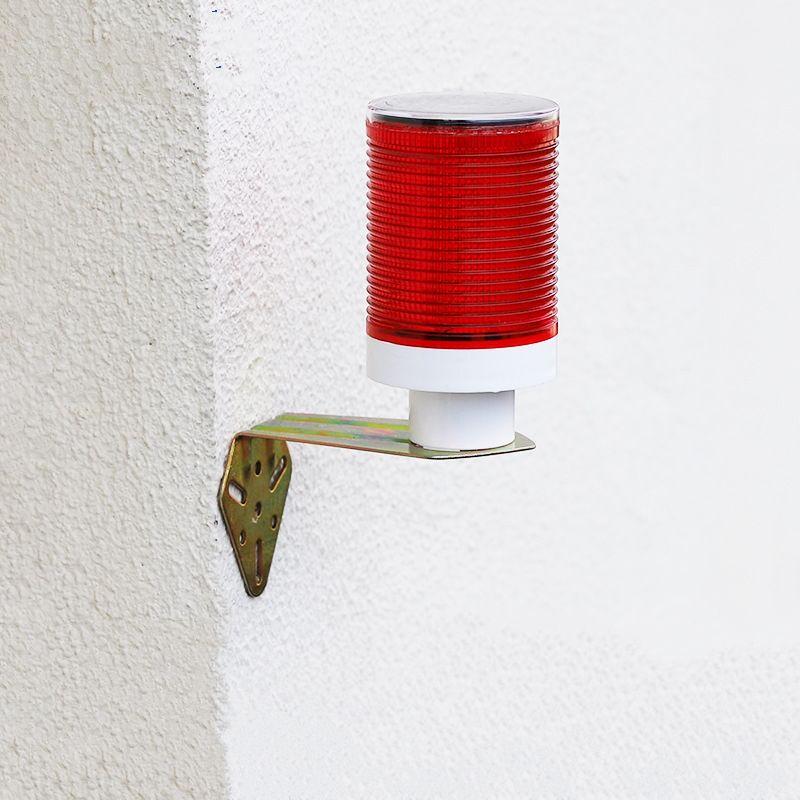 Solar Powered Road Traffic Warning Light
Solar Powered Road Traffic Warning Light