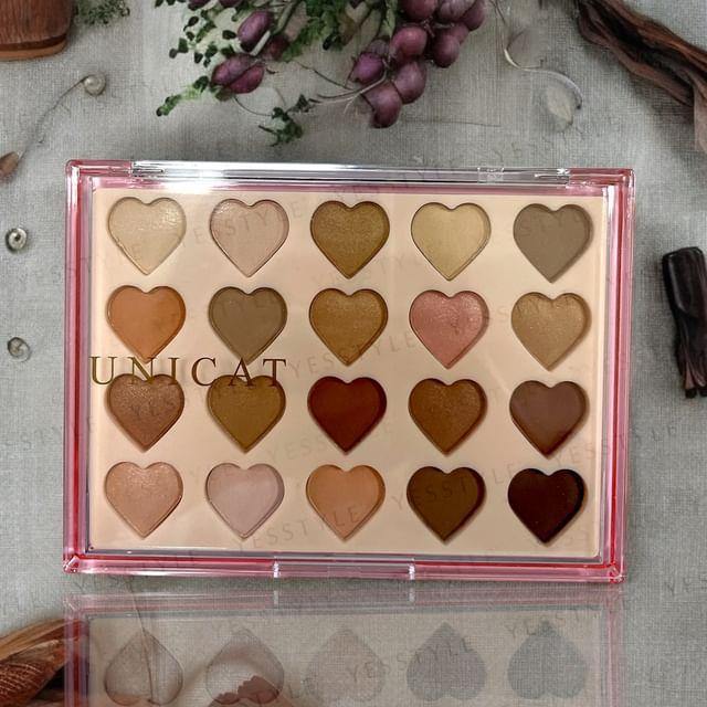 UNICAT - Lovely Heart Eye Shadow Palette Tea Mood 1 pc
UNICAT - Lovely Heart Eye Shadow Palette Tea Mood 1 pc