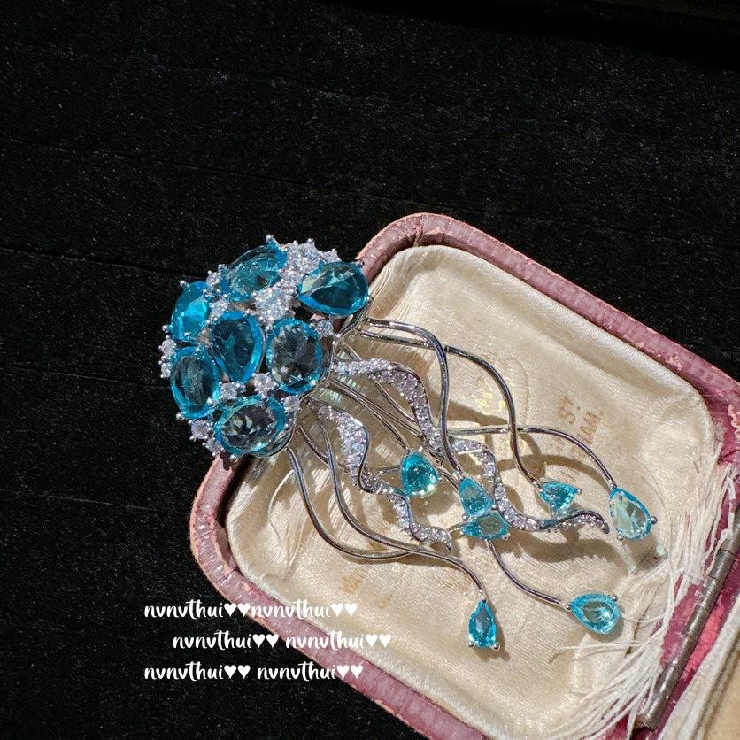 Вінтажна Жіноча Мода Вишукана Кришталева Брошка-Шпилька у Формі Метелика та Медузи Елегантні Класичні Аксесуари для Леді на Банкетну Вечірку
Вінтажна Жіноча Мода Вишукана Кришталева Брошка-Шпилька у Формі Метелика та Медузи Елегантні Класичні Аксесуари для Леді на Банкетну Вечірку