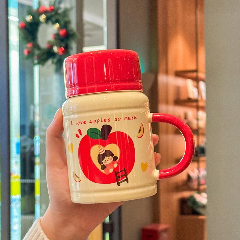 Молочный фуфу яблочная девочка керамическая чашка девочка высокая ценность пара чайник большая емкость кружка с крышкой подарок 401-500ml
Молочный фуфу яблочная девочка керамическая чашка девочка высокая ценность пара чайник большая емкость кружка с крышкой подарок 401-500ml