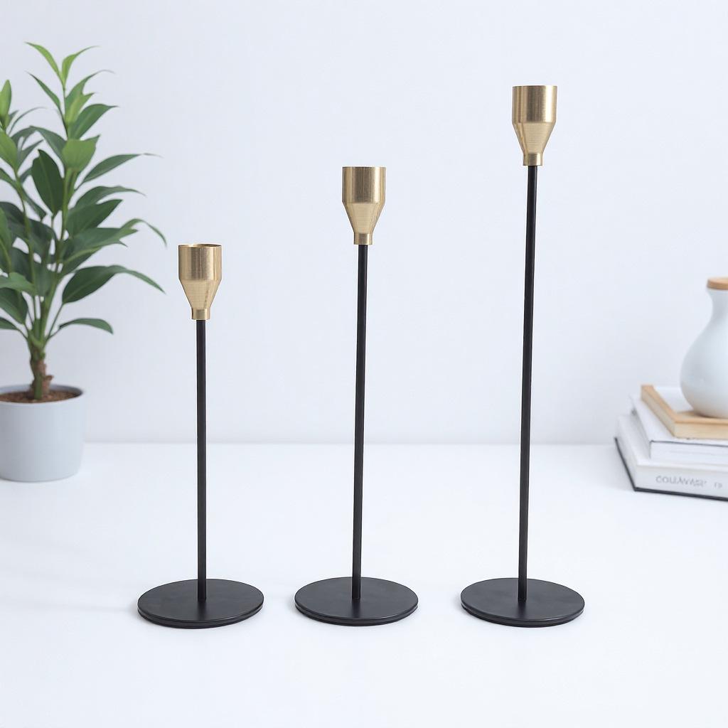 Европейский набор кованых подсвечников - Ретро трехпредметный свадебный и домашний декор
Европейский набор кованых подсвечников - Ретро трехпредметный свадебный и домашний декор