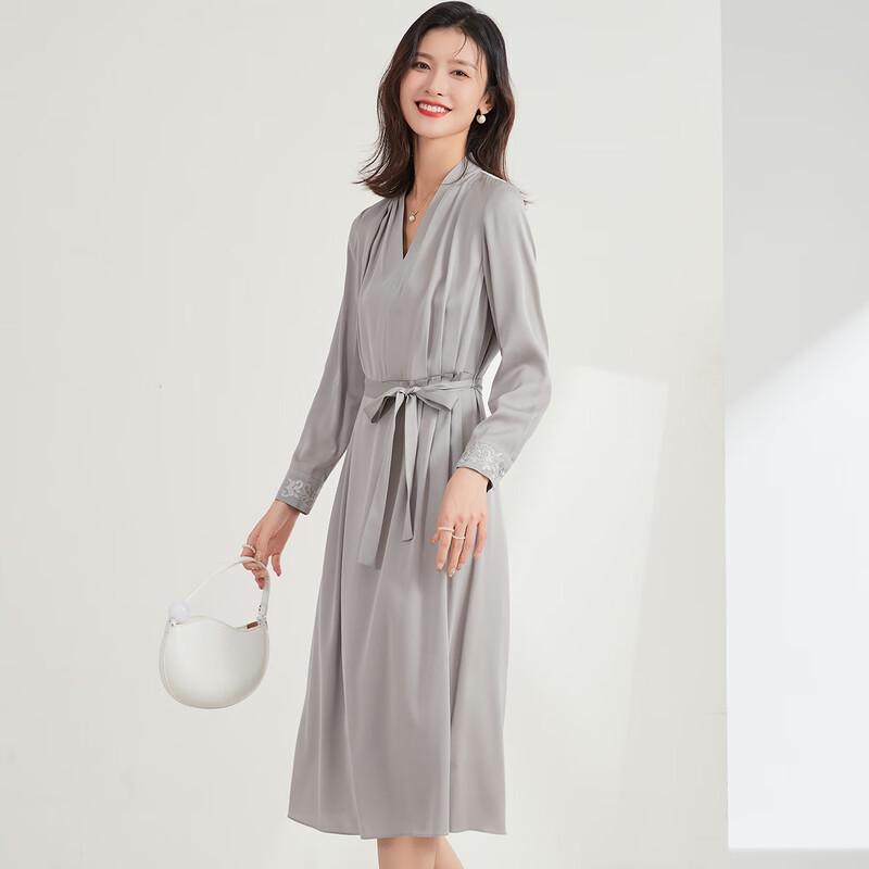 Jinju Women s Heavy Silk V-Neck Embroidered Dress XL
Jinju Women s Heavy Silk V-Neck Embroidered Dress XL