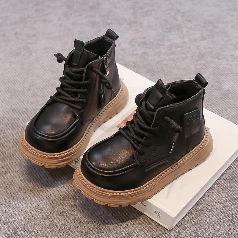 Children Short Boots for Girls Boys Winter Korean Style Soft Sole Anti-slippery Versatile Princess Leather Shoe 37 чорний
Children Short Boots for Girls Boys Winter Korean Style Soft Sole Anti-slippery Versatile Princess Leather Shoe 37 чорний