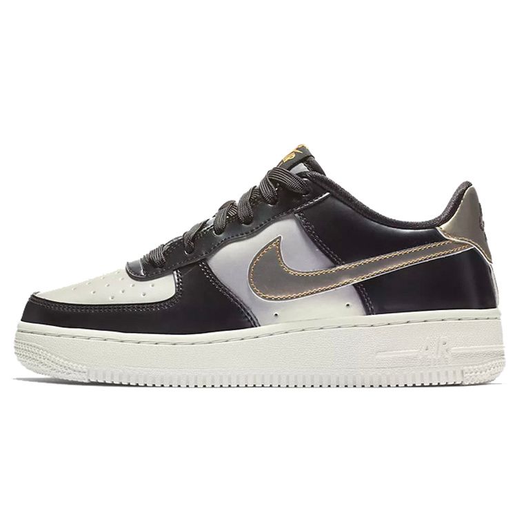 Женские кроссовки Nike Air Force 1 Low LV8 GS Metallic Cool Grey Metallic-Gold 849345-003 
Женские кроссовки Nike Air Force 1 Low LV8 GS Metallic Cool Grey Metallic-Gold 849345-003