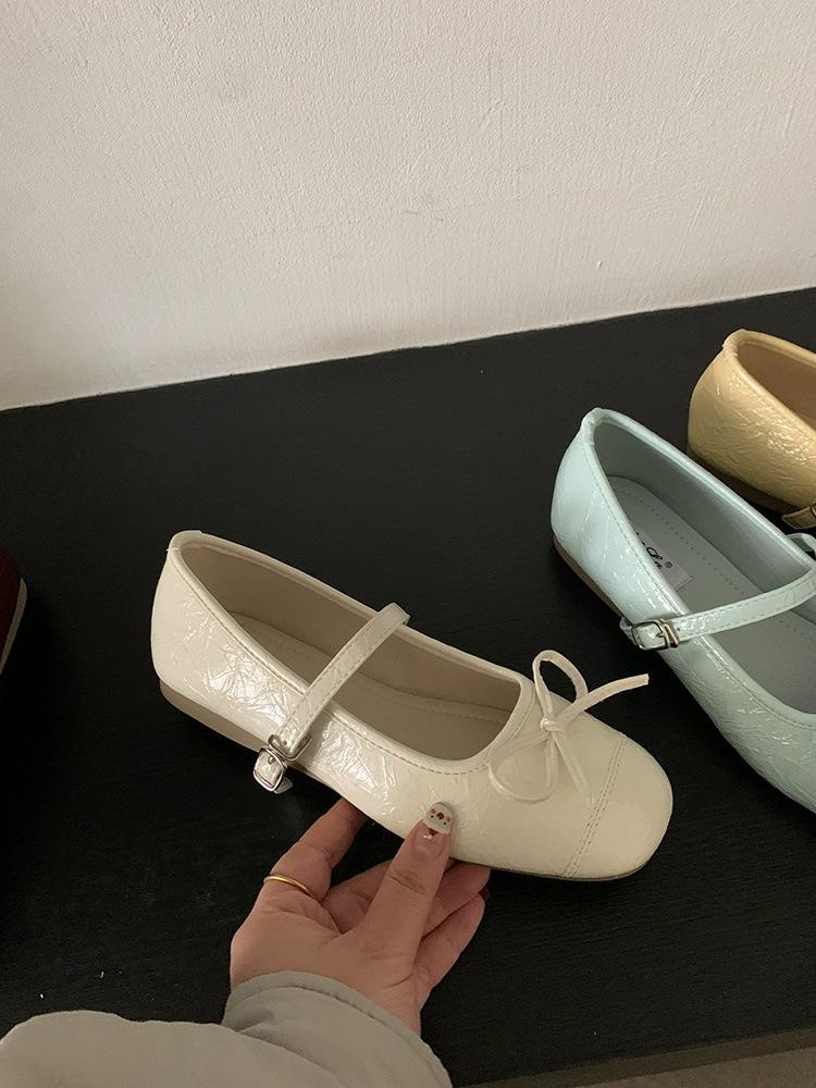 French bow Mary Jane shoes children 2025 spring ballet shoes flat soft sole retro gentle shallow mouth single shoes 40 абрикосовий
French bow Mary Jane shoes children 2025 spring ballet shoes flat soft sole retro gentle shallow mouth single shoes 40 абрикосовий